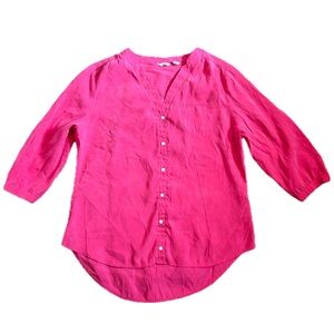 L.L. Bean Pink Button Up Shirt Blouse Size Large V Neck Barbiecore Feminine